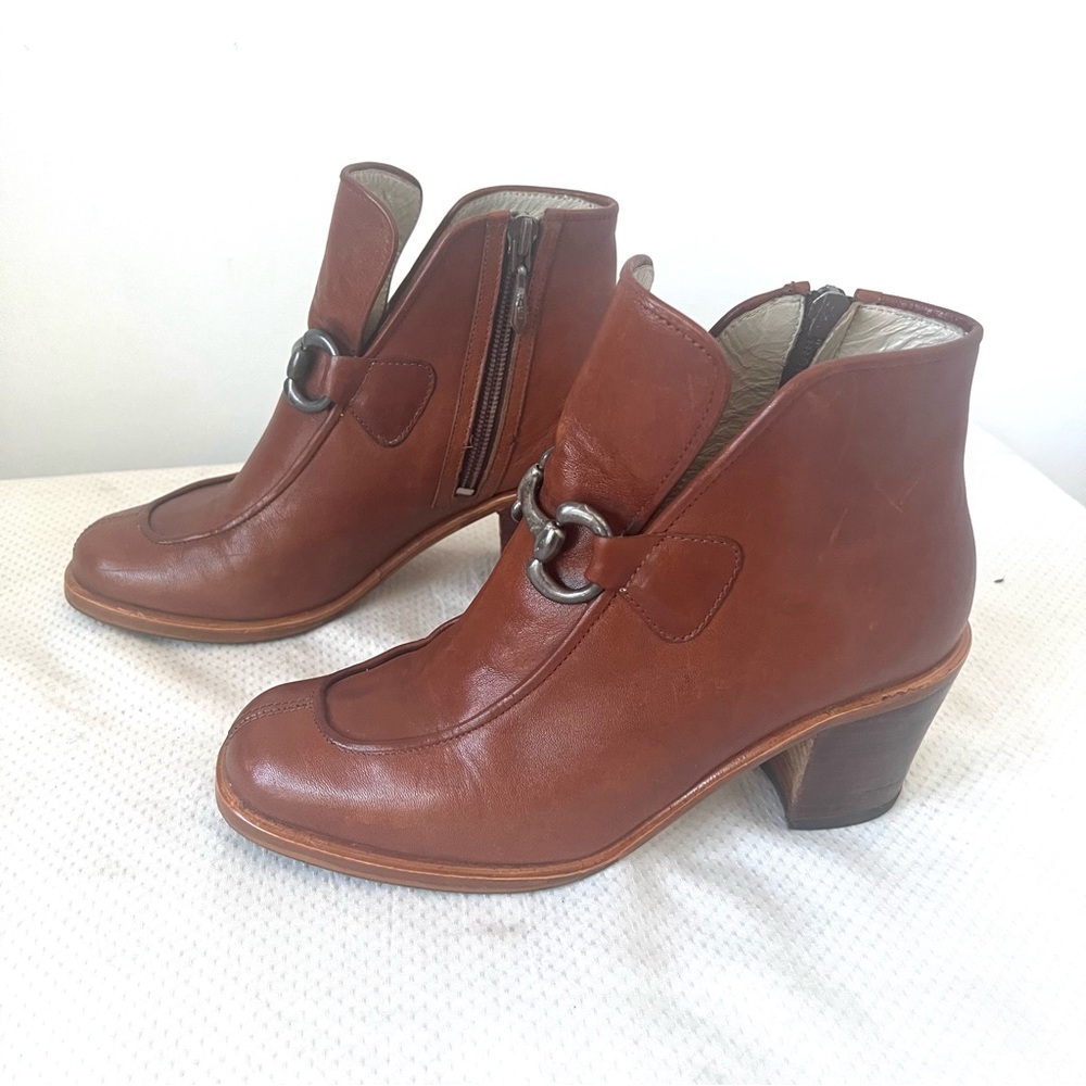 LA SCARPA Brown Genuine 
Leather Ankle Boots with Silver Buckle - Picture 3 of 10